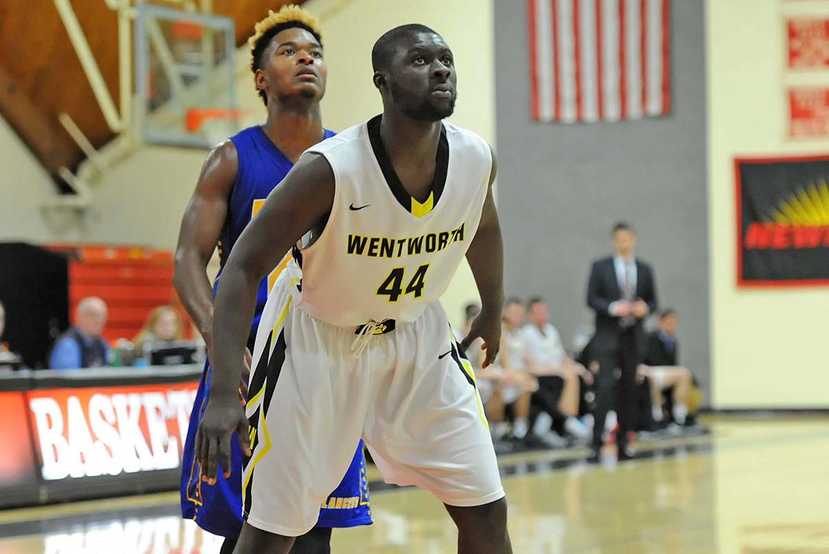 Men's Basketball Works Overtime to Notch Third Straight Win