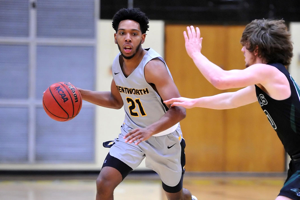 Men's Basketball Works Overtime to Defeat Western New England