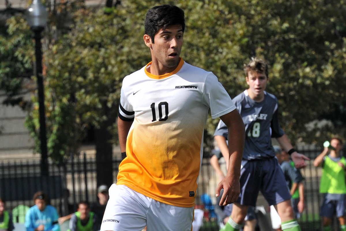 Men's Soccer Shuts Out the University of New England