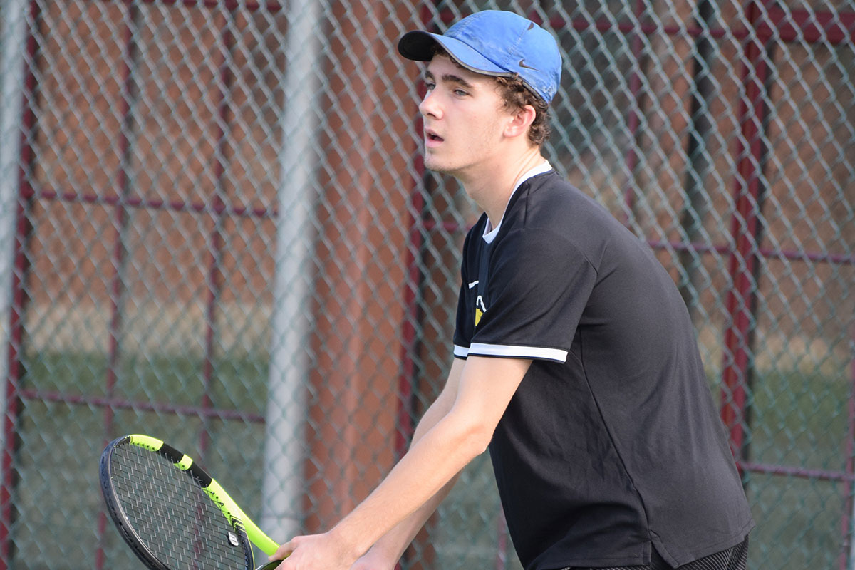 Rhode Island College Tops Men's Tennis in Spring Opener