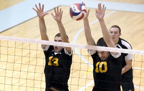 Men's Volleyball Rallies for 3-2 Win