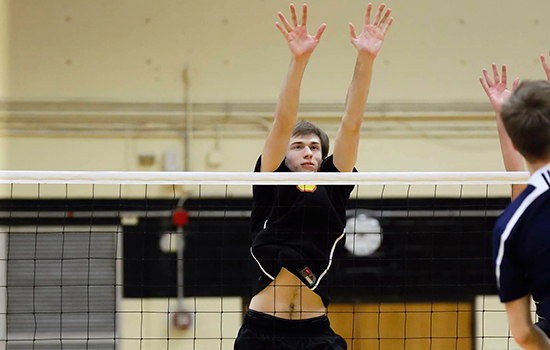 Men's Volleyball Battles Past Lasell