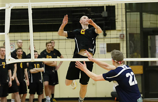 Men's Volleyball Holds Off Johnson & Wales