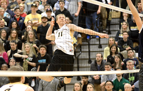 Men's Volleyball Sweeps Hunter to Advance in NCAA Tournament