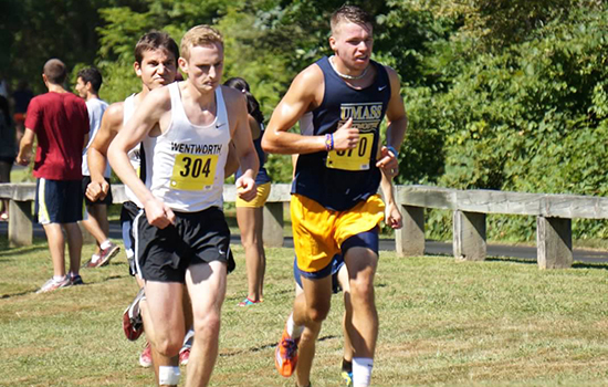 Cross Country Takes Second at UNE Invitational