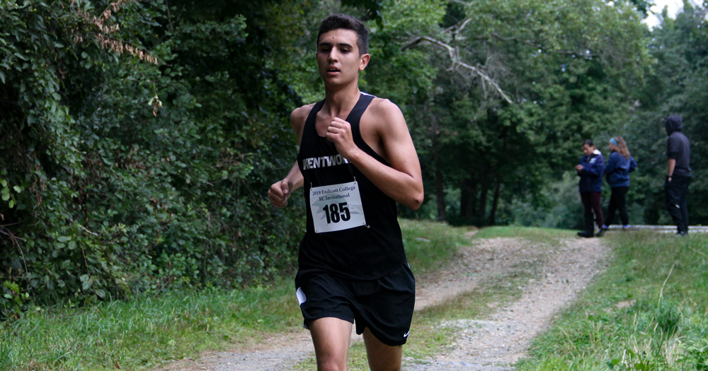 Eight Runners Race for a Personal Best in 46th Paul Short Invite