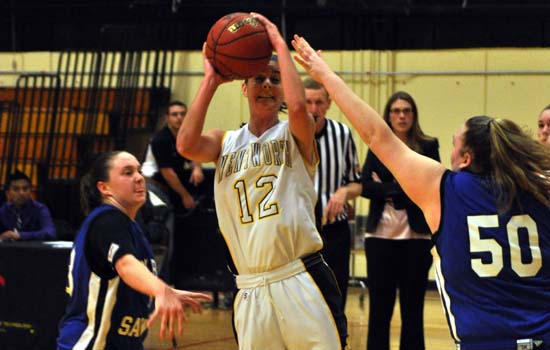 Women's Basketball Falls at Colby