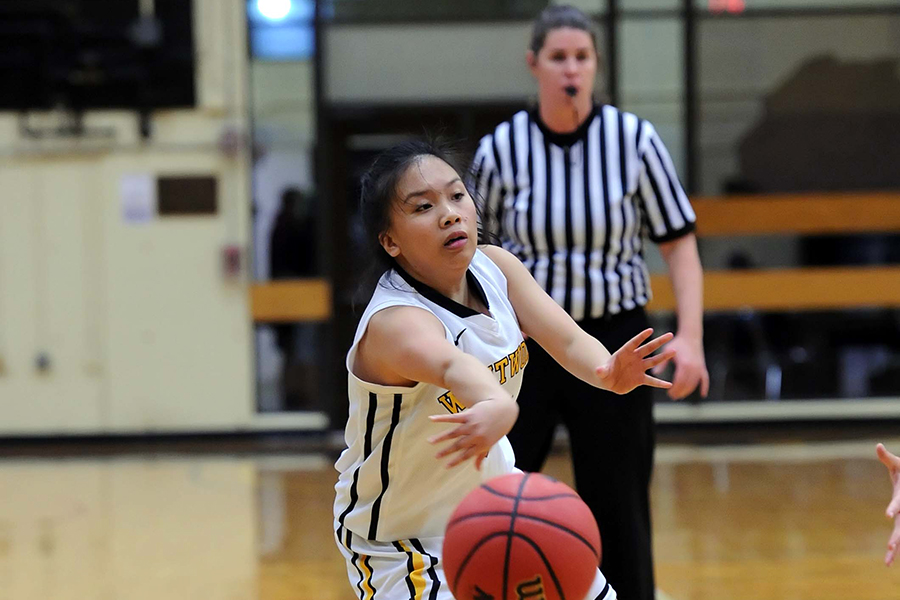 Women's Basketball Drops Road Contest at Eastern Nazarene