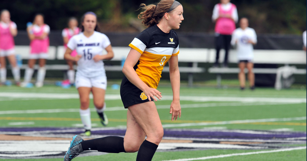 Women's Soccer Earns Crucial Conference Victory at Roger Williams