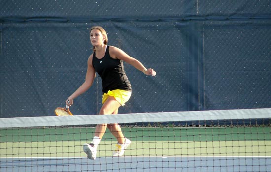 Women's Tennis Defeated by Nichols