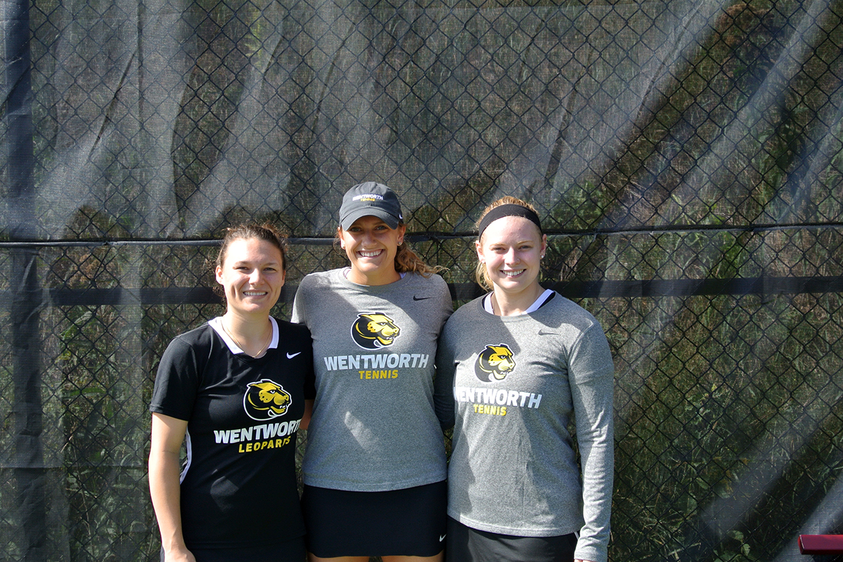 Women's Tennis Records First Victory of the Season