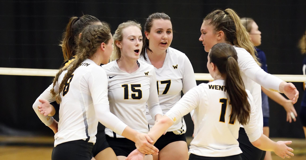 ON TO SEMIFINALS: Women's Volleyball Takes UNE by Storm in CCC Quarterfinals