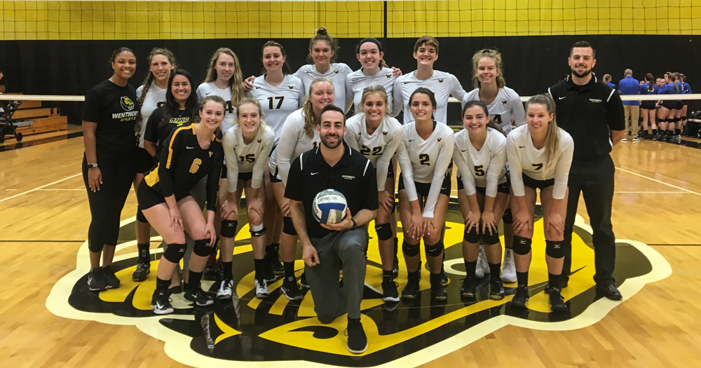 Women's Volleyball Downs Monks 3-0; Giglio Earns 100th Win