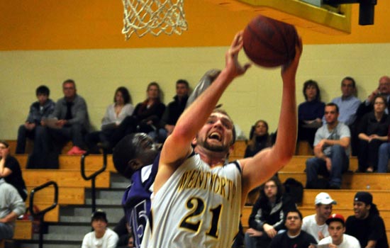 Wentworth Opens League Play With 66-40 Win