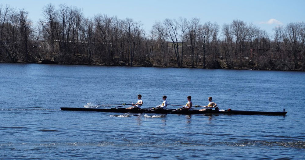 Rowing Picks up Three Medals at the Head of the Housatonic