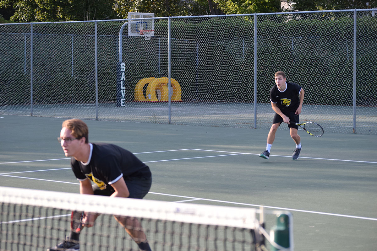 Men's Tennis Defeated by Gordon in CCC Opener