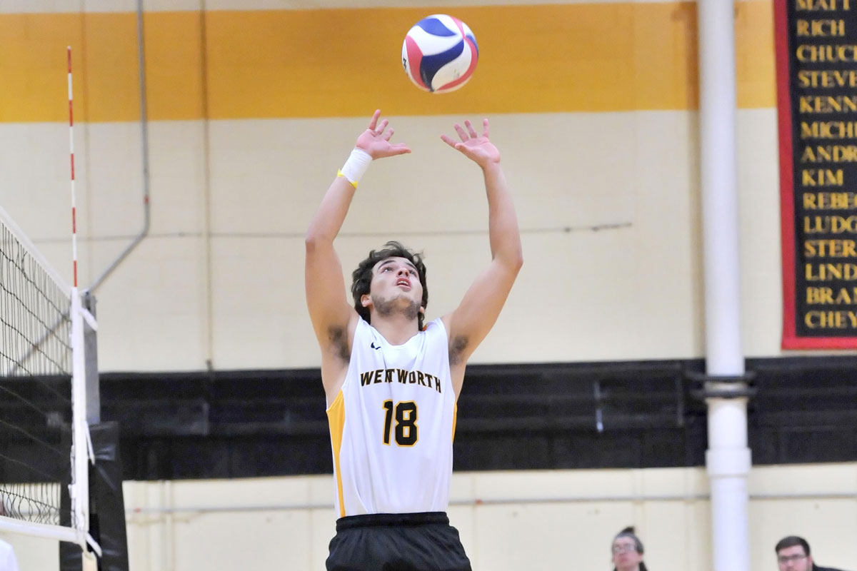 Men's Volleyball Falls To Lasell In Five Sets