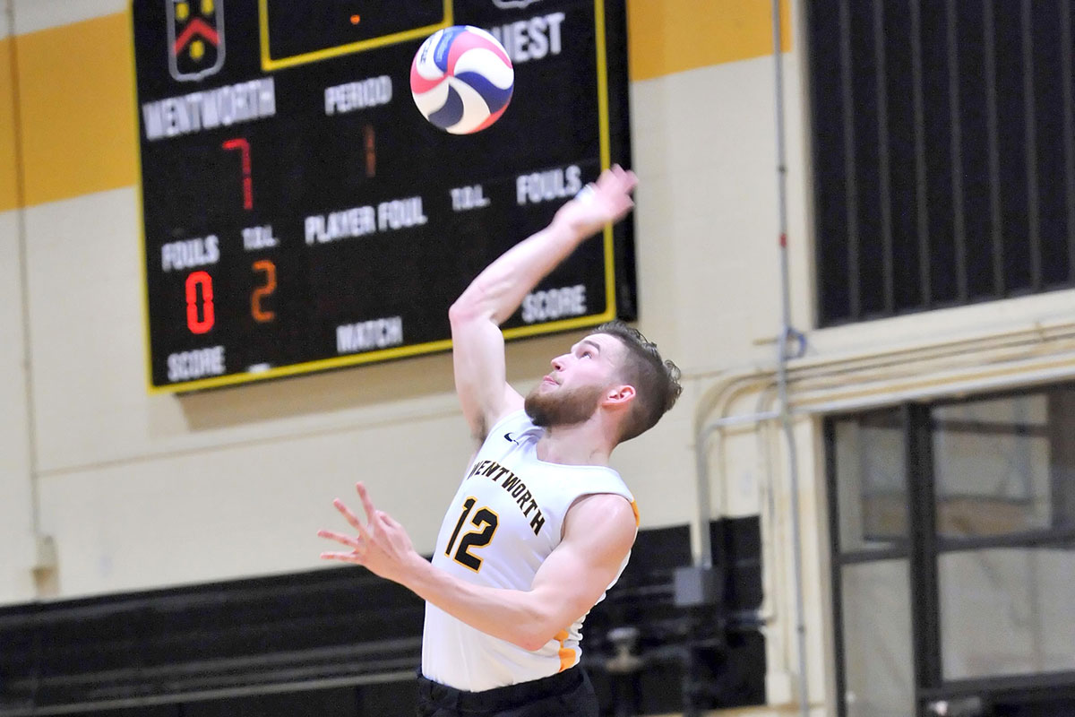 Men's Volleyball Powers Past Lasell