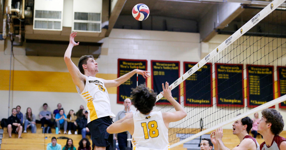 #13 Men's Volleyball Sweeps Illinois Tech