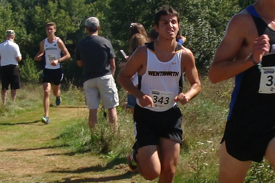 Cross Country Places Second at UNE Invitational