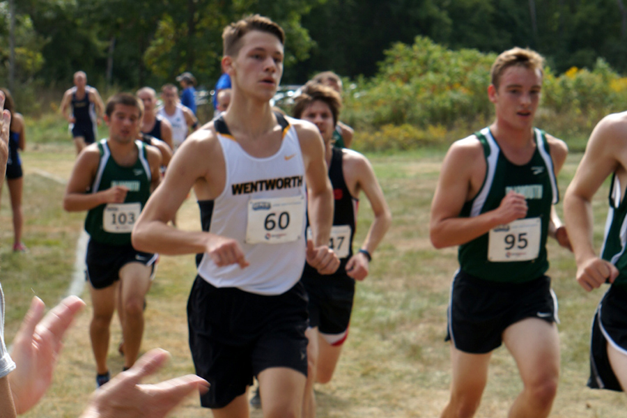 McSolla Wins at Bowdoin Invitational; Cross Country Finishes Second as a Team