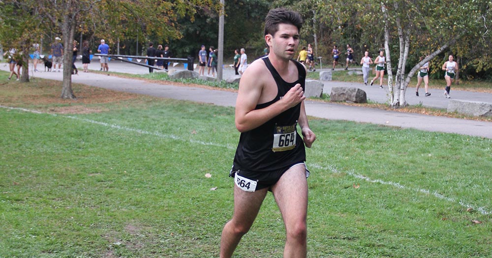 Men’s Cross Country Finishes 16th at Suffolk Invitational