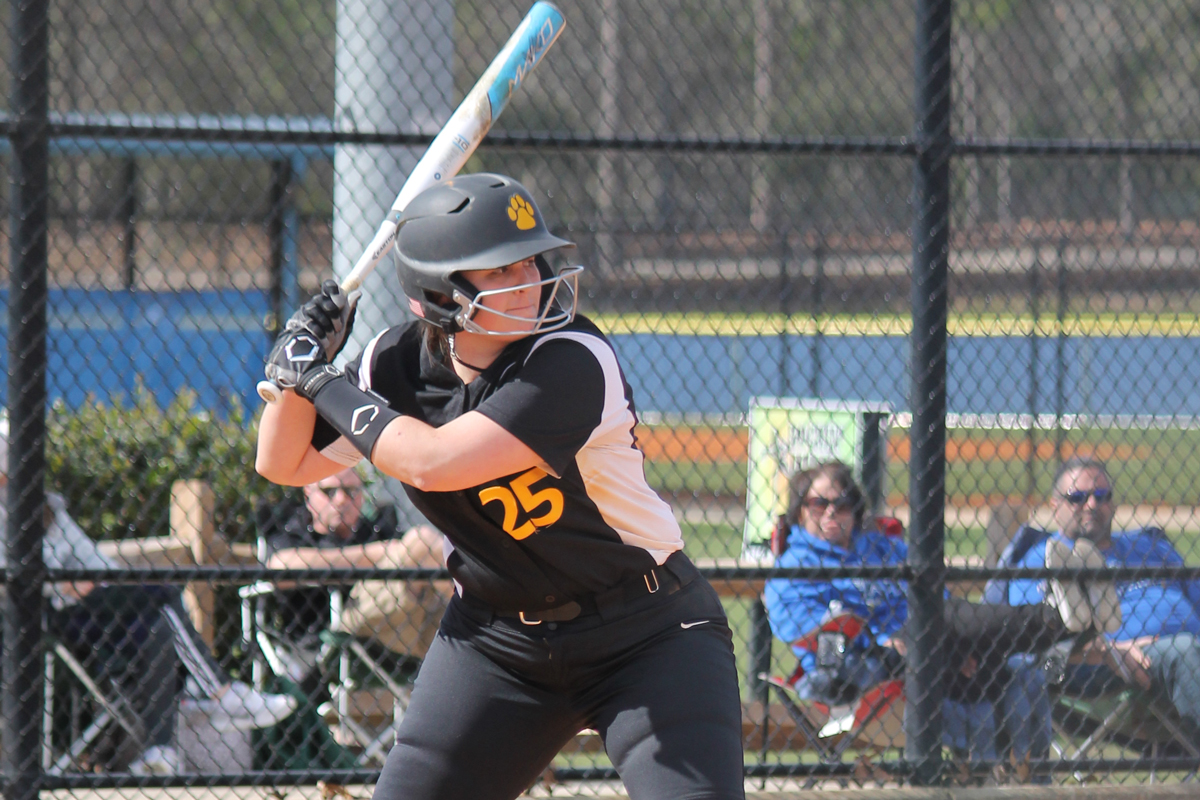 Softball Re-Writes Record Books With Sweep Of Pine Manor