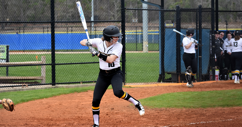 Verreault Walks Off to Opening Conference Victory; Softball Splits with Gordon