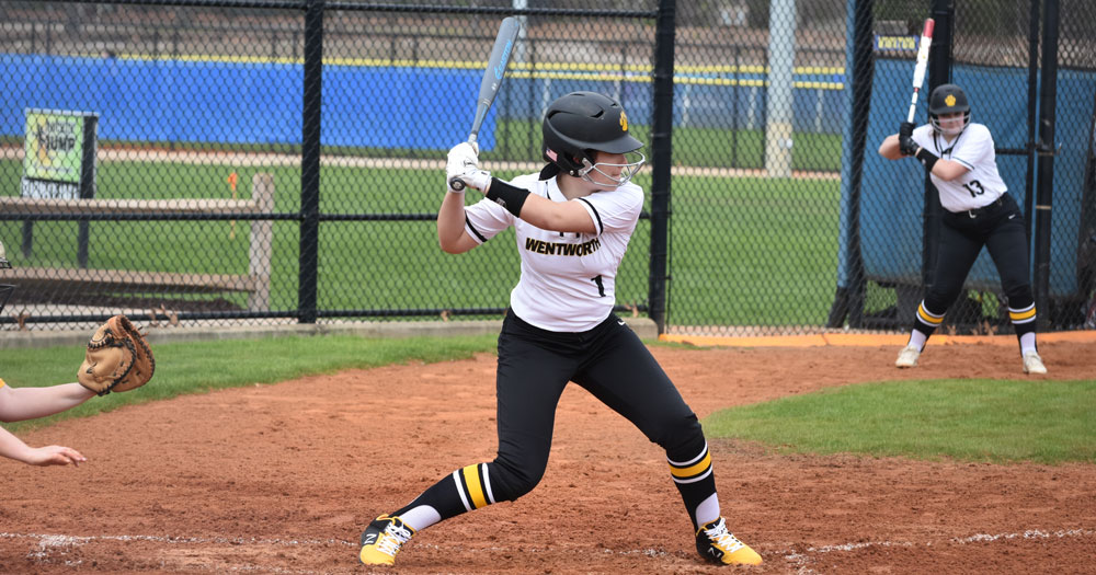 Softball Shuts Out St. Scholastica, Falls to Marywood