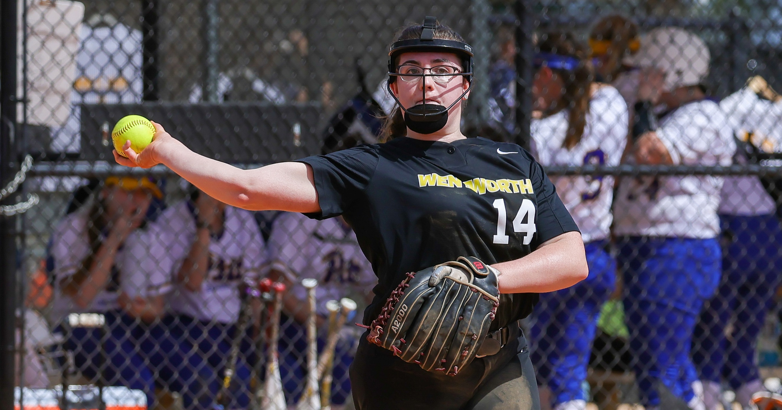 Softball Outpaces Emmanuel in Doubleheader