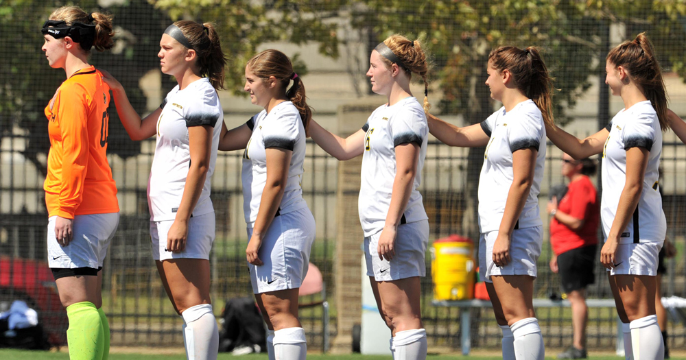 Amherst Blanks Women's Soccer in Non-Conference Tilt
