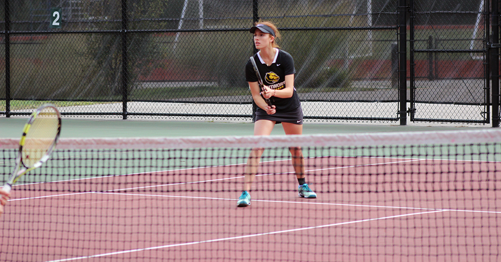 Sollecito Battles Back to Win in Women's Tennis' Loss to Roger Williams