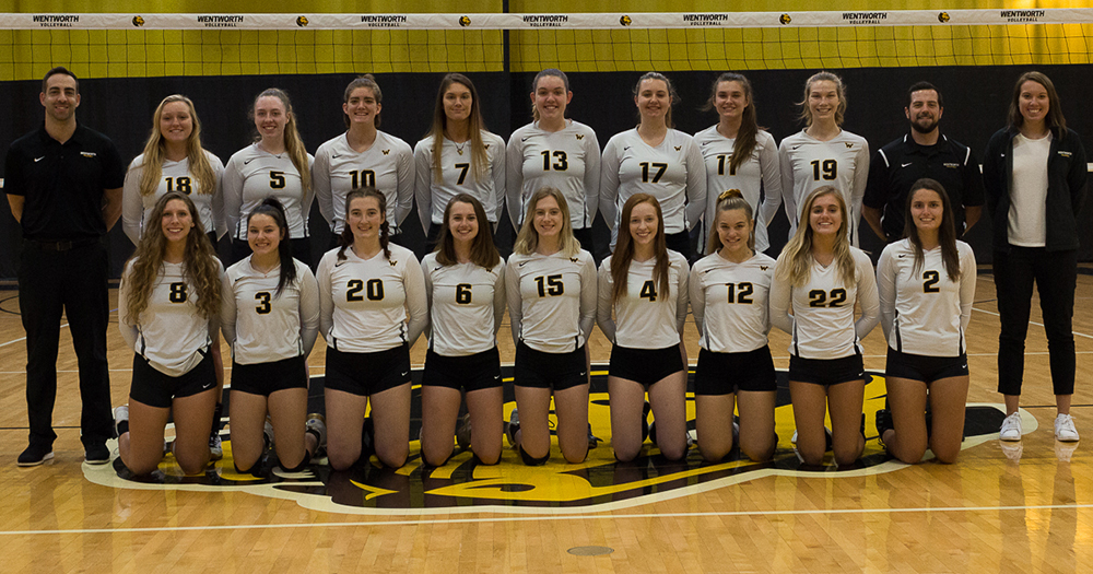 Women's Volleyball Edged in CCC Semifinals