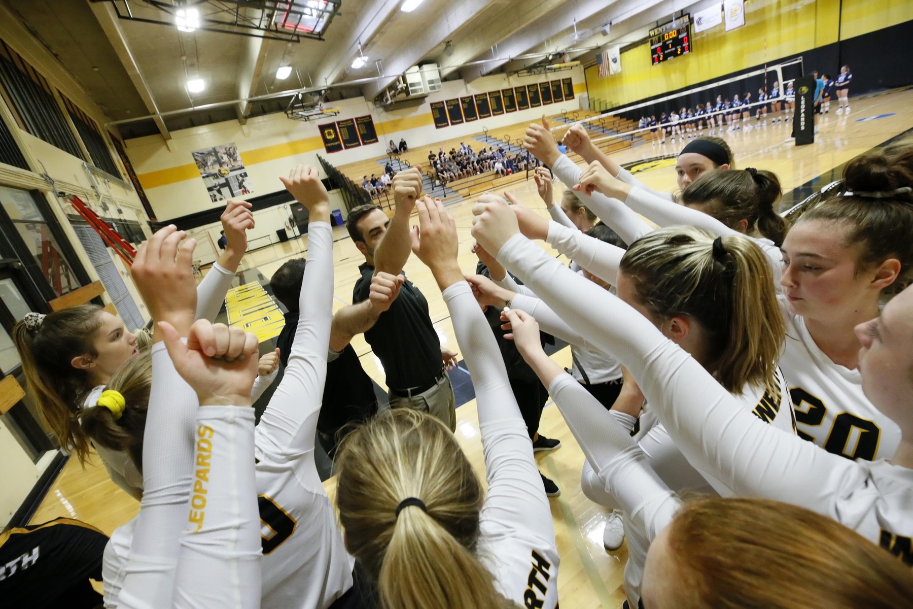 Emerson Overpowers Women's Volleyball in Non-Conference Thriller