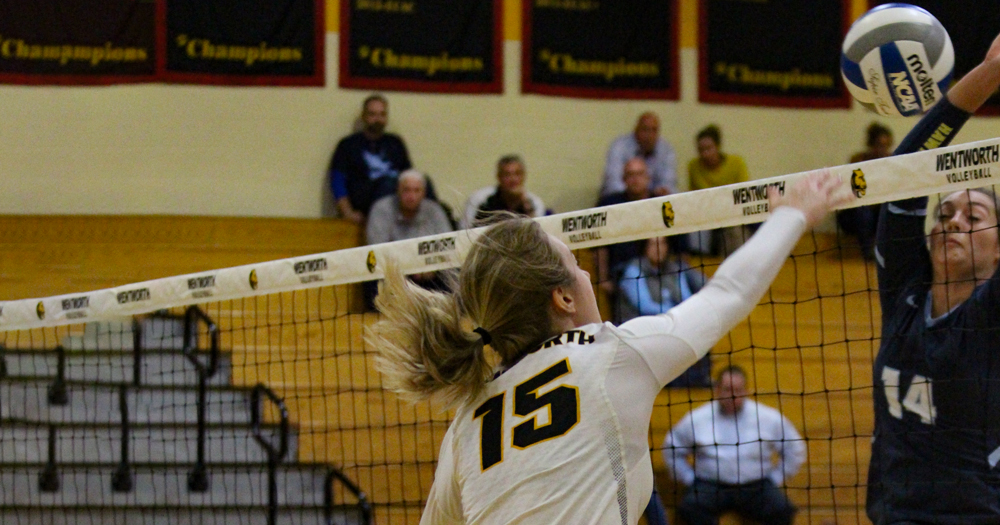 Women's Volleyball Serves Salve its First Conference Loss; Quick Books 1,000 Career Points