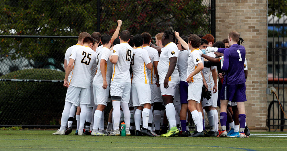 Men's Soccer Ranked 10th in First Regional Coaches Poll