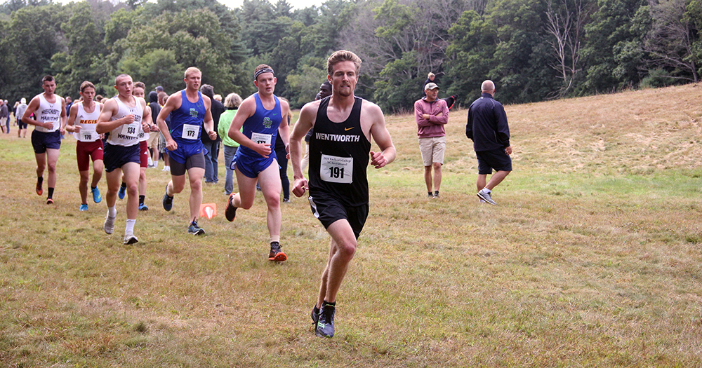 Men's Cross Country Competes in Season-Opening Meet