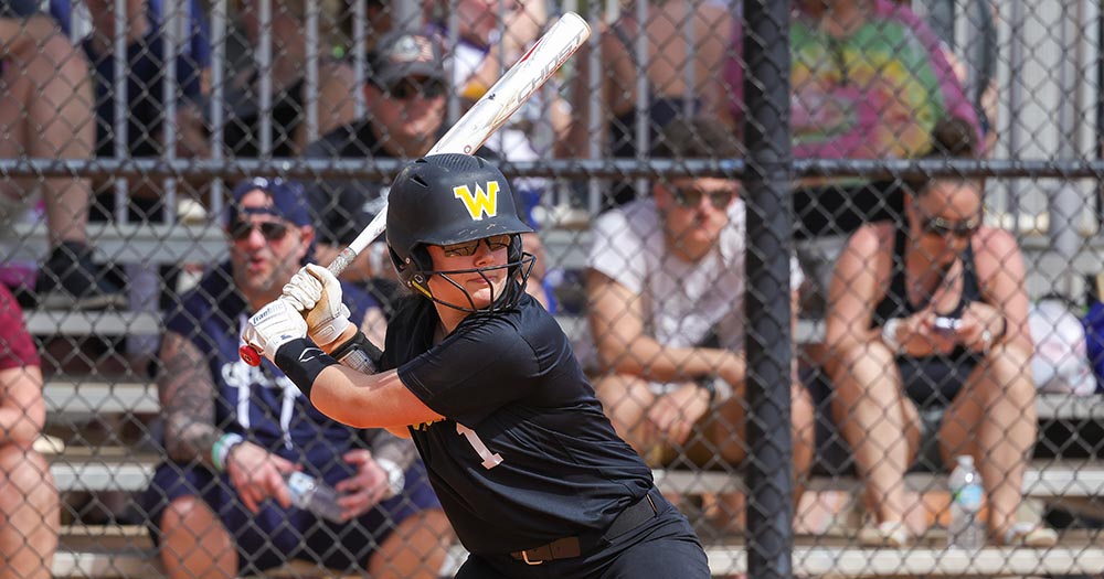 Softball Sweeps Another Doubleheader, Improves to 6-1 on Season