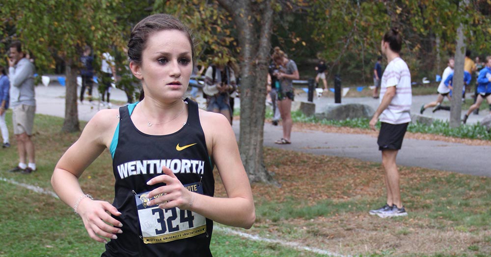 Women's Cross Country Competes at Suffolk Invitational
