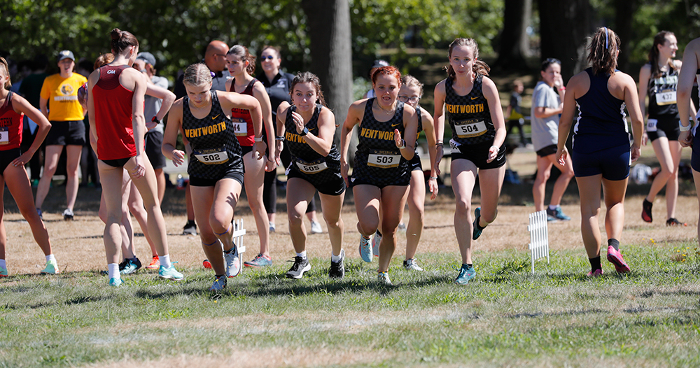 King Leads the Way for Women's Cross Country at Pop Crowell Invitational